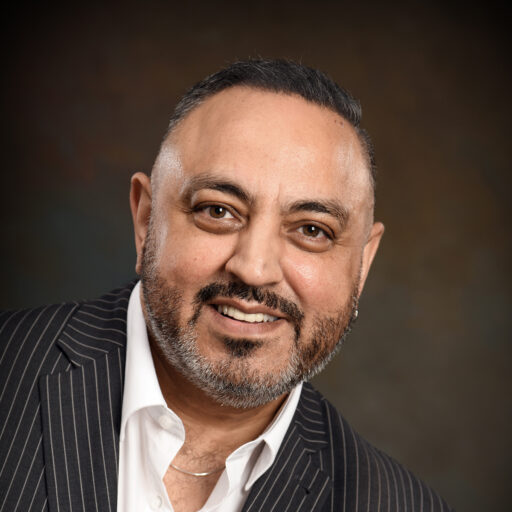 Accolades – Amo Raju